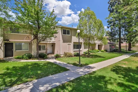 14855 Campus Park Dr #D, Moorpark, CA 93021