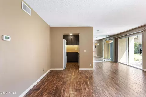 Living - 1772 Sinaloa Rd #189, Simi Valley, CA 93065 photo 4 of 5