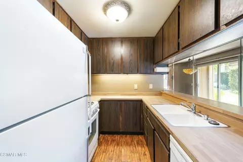 Kitchen - 1772 Sinaloa Rd #189, Simi Valley, CA 93065 photo 1 of 2
