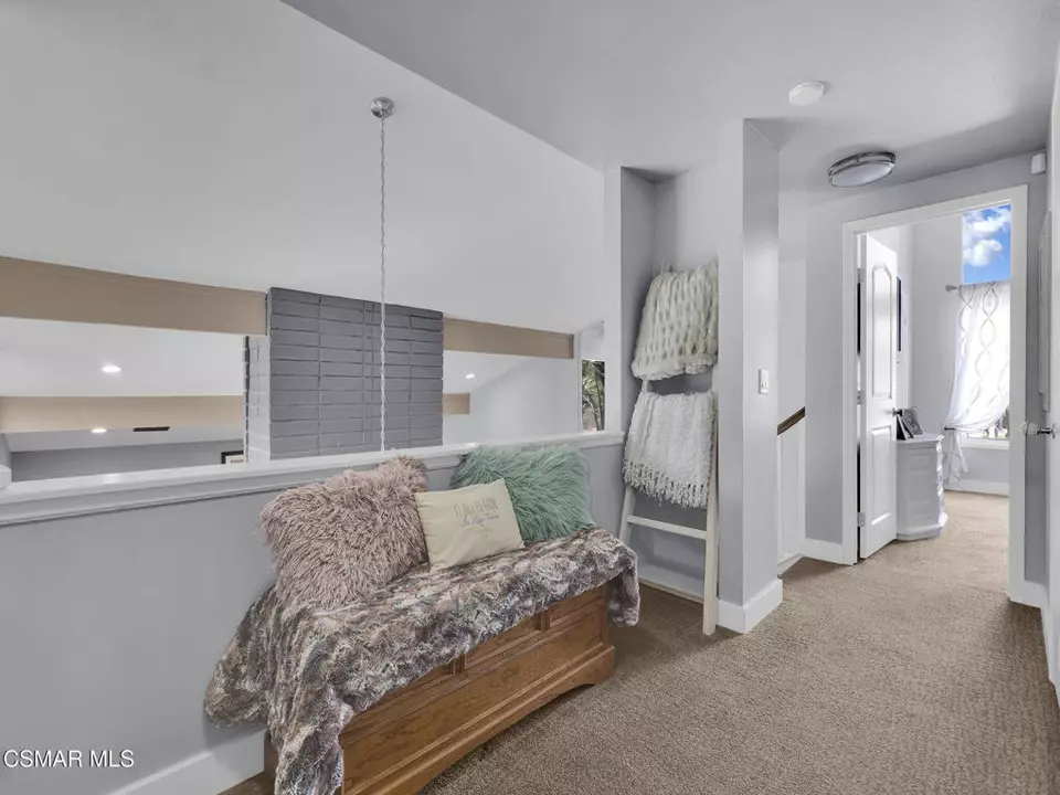 Entry Way - 2026 Bridgegate Ct, Westlake Village, CA 91361 photo 3 of 3