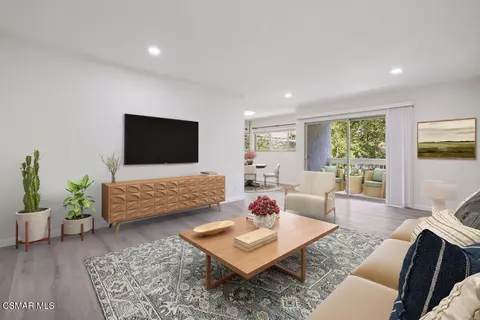 4716 Park Granada #199, Calabasas, CA 91302