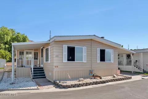 15750 Arroyo Dr #227, Moorpark, CA 93021