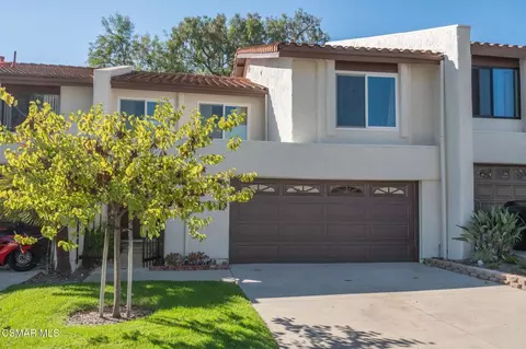 809 Shadow Lake Dr, Thousand Oaks, CA 91360
