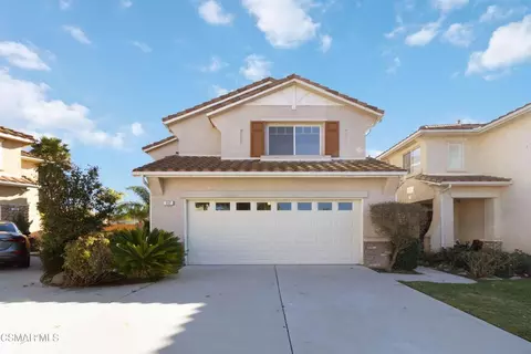 117 Macademia Ln, Simi Valley, CA 93065