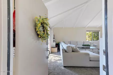 1932 Heywood St #B, Simi Valley, CA 93065