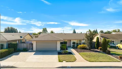 1208 Coe St, Camarillo, CA 93010