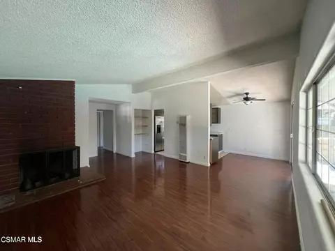 Living - 1507 4th St, Simi Valley, CA 93065 photo 3 of 5