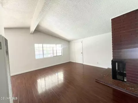 Living - 1507 4th St, Simi Valley, CA 93065 photo 5 of 5
