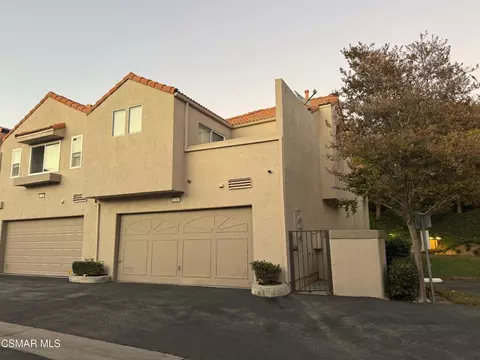 22305 Mission Cir, Chatsworth, CA 91311