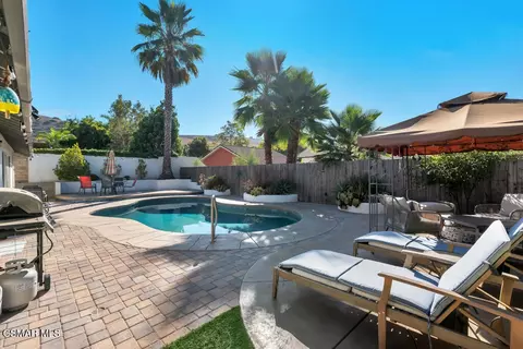 2802 E Sierra Dr, Westlake Village, CA 91362