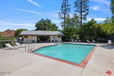 Exterior - 2098 Covington Ave, Simi Valley, CA 93065 photo 17 of 18