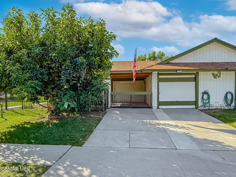 2098 Covington Ave, Simi Valley, CA 93065