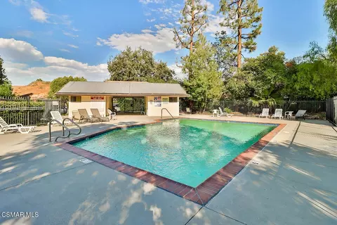 Exterior - 2098 Covington Ave, Simi Valley, CA 93065 photo 11 of 18
