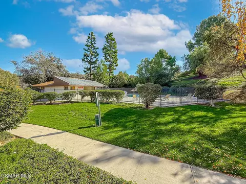 Exterior - 2098 Covington Ave, Simi Valley, CA 93065 photo 9 of 18