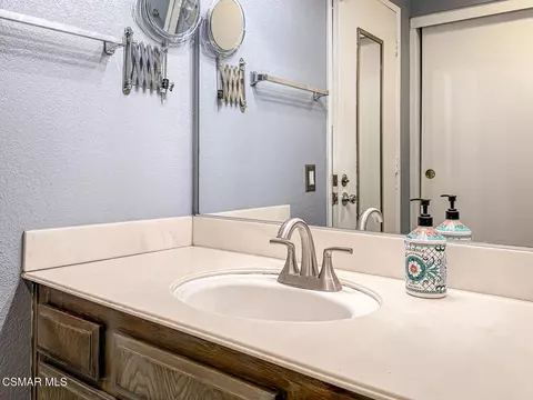 Bath - 2098 Covington Ave, Simi Valley, CA 93065 photo 6 of 9