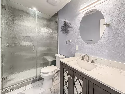 Bath - 2098 Covington Ave, Simi Valley, CA 93065 photo 1 of 9