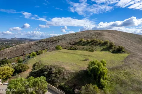 1280 Woodland Grove Ct, Westlake Village, CA 91362