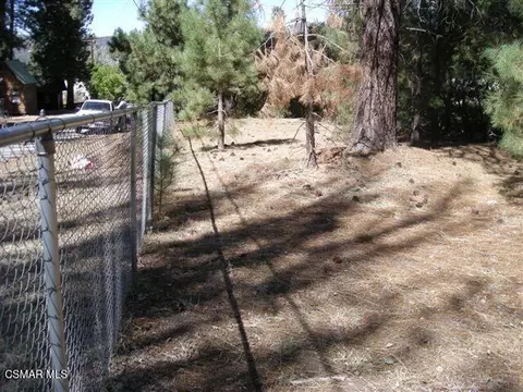 776 Knickerbocker Rd, Big Bear, CA 92315 photo 6