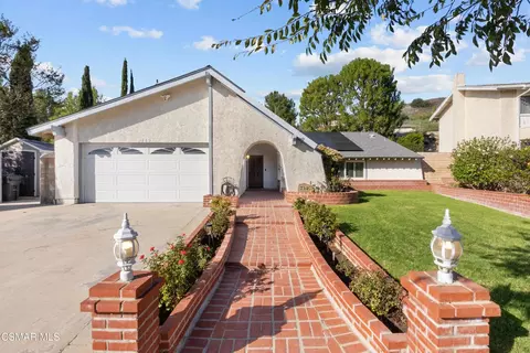 2149 Stoneman St, Simi Valley, CA 93065