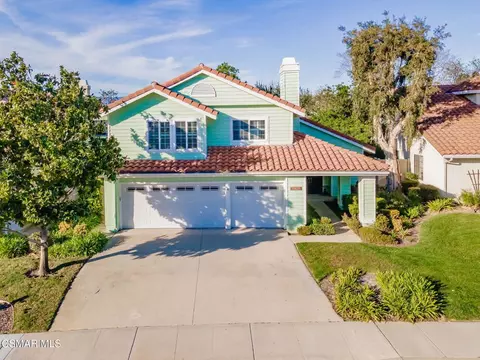 12409 Willow Hill Dr, Moorpark, CA 93021