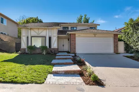 30120 Amelia Dr, Agoura Hills, CA 91301