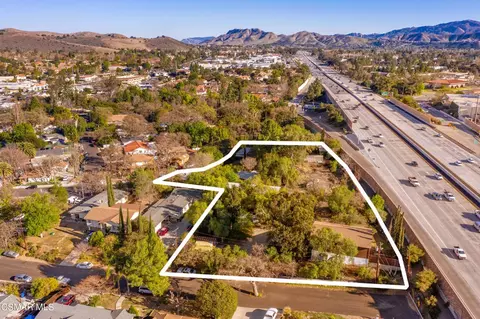 107 Fairview Rd, Thousand Oaks, CA 91362 photo 2