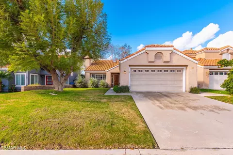 2565 Winthrop Ct, Simi Valley, CA 93065