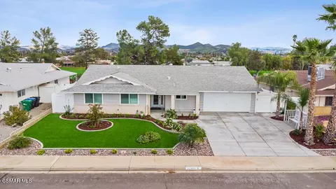 28564 Portsmouth Dr, Menifee, CA 92584