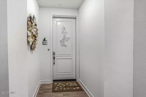 2870 Wagon Wheel Rd #203, Oxnard, CA 93036