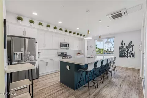 Kitchen - 2870 Wagon Wheel Rd #203, Oxnard, CA 93036 photo 1 of 6