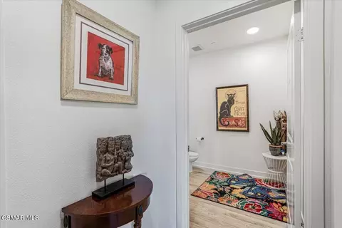 Entry Way - 2870 Wagon Wheel Rd #203, Oxnard, CA 93036 photo 6 of 10