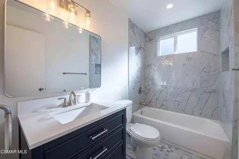 Bath - 764 Brossard Dr, Thousand Oaks, CA 91360 photo 1 of 2