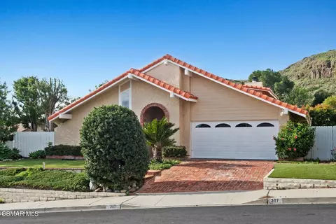 3117 Saddleback Ct, Thousand Oaks, CA 91360