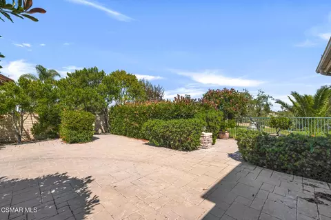 Exterior - 1009 Del Tio Ct, Camarillo, CA 93010 photo 13 of 26