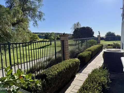 Exterior - 1009 Del Tio Ct, Camarillo, CA 93010 photo 23 of 26