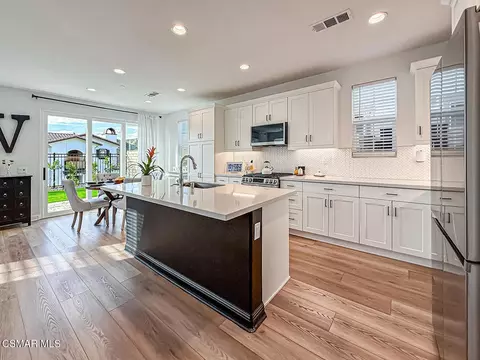 335 Fraser, Camarillo, CA 93012