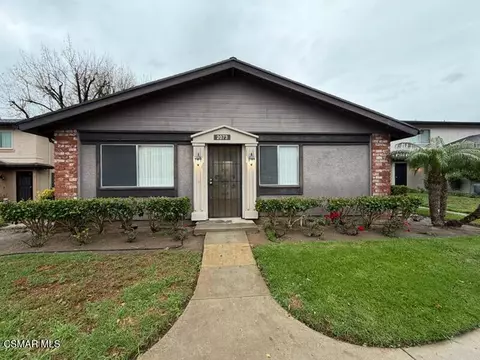 2073 Calle La Sombra #1, Simi Valley, CA 93063