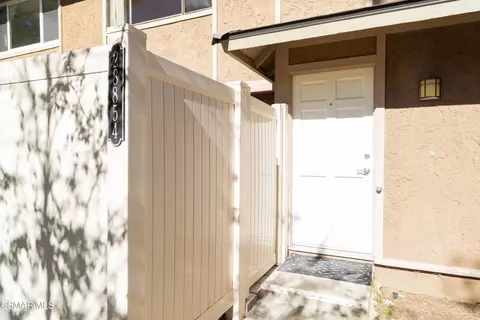 28854 Conejo View Dr, Agoura Hills, CA 91301