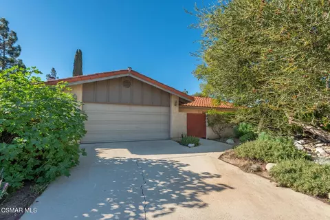 217 Deerwalk Pl, Newbury Park, CA 91320