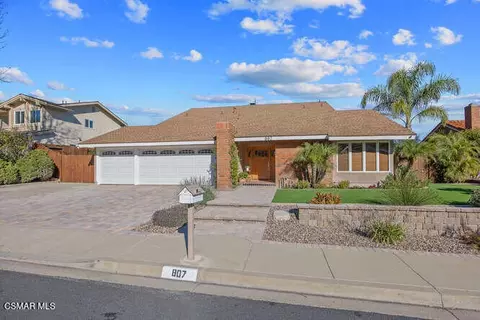 807 Pamela Wood St, Newbury Park, CA 91320