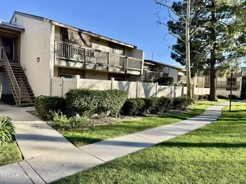 15266 Campus Park Dr #C, Moorpark, CA 93021