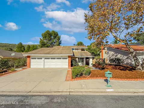 705 Rushing Creek Pl, Thousand Oaks, CA 91360
