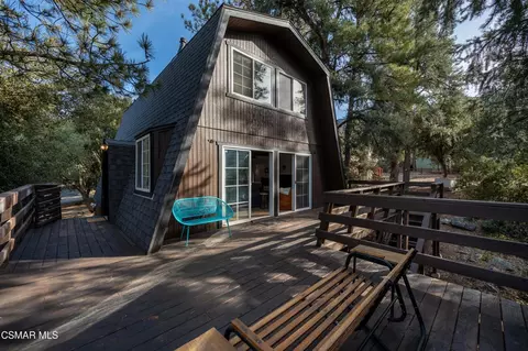 2409 Freeman Dr, Pine Mountain Club, CA 93222