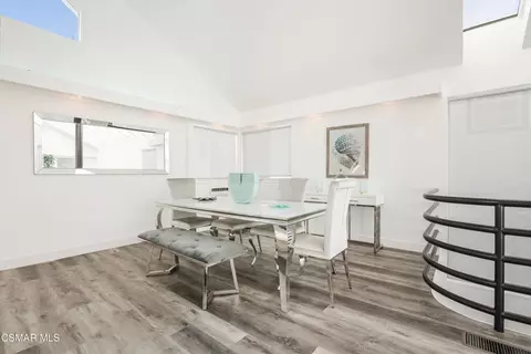Dining - 2014 Napoli Dr, Oxnard, CA 93035 photo 1 of 5