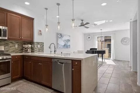 Kitchen - 449 Pecana St, Camarillo, CA 93012 photo 1 of 5