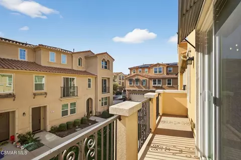 Exterior - 449 Pecana St, Camarillo, CA 93012 photo 7 of 12