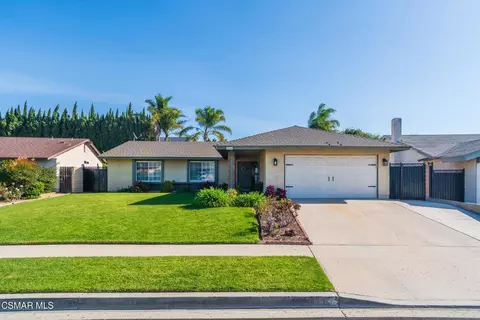 2756 N Dalenhurst Pl, Simi Valley, CA 93065