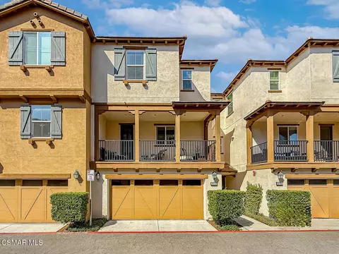 26707 Lexington Ln, Saugus, CA 91350