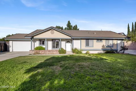 2407 Elizondo Ave, Simi Valley, CA 93065