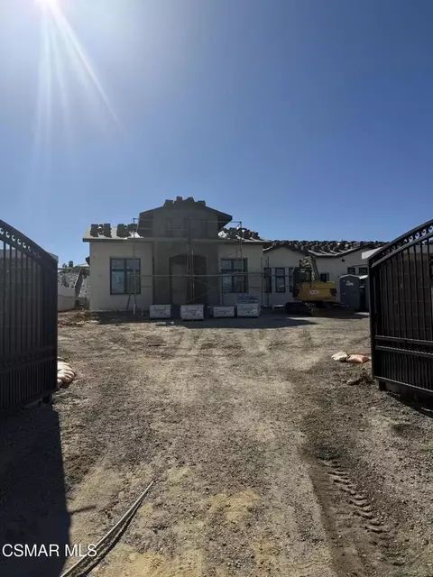 554 Corte Corrida, Camarillo, CA 93010